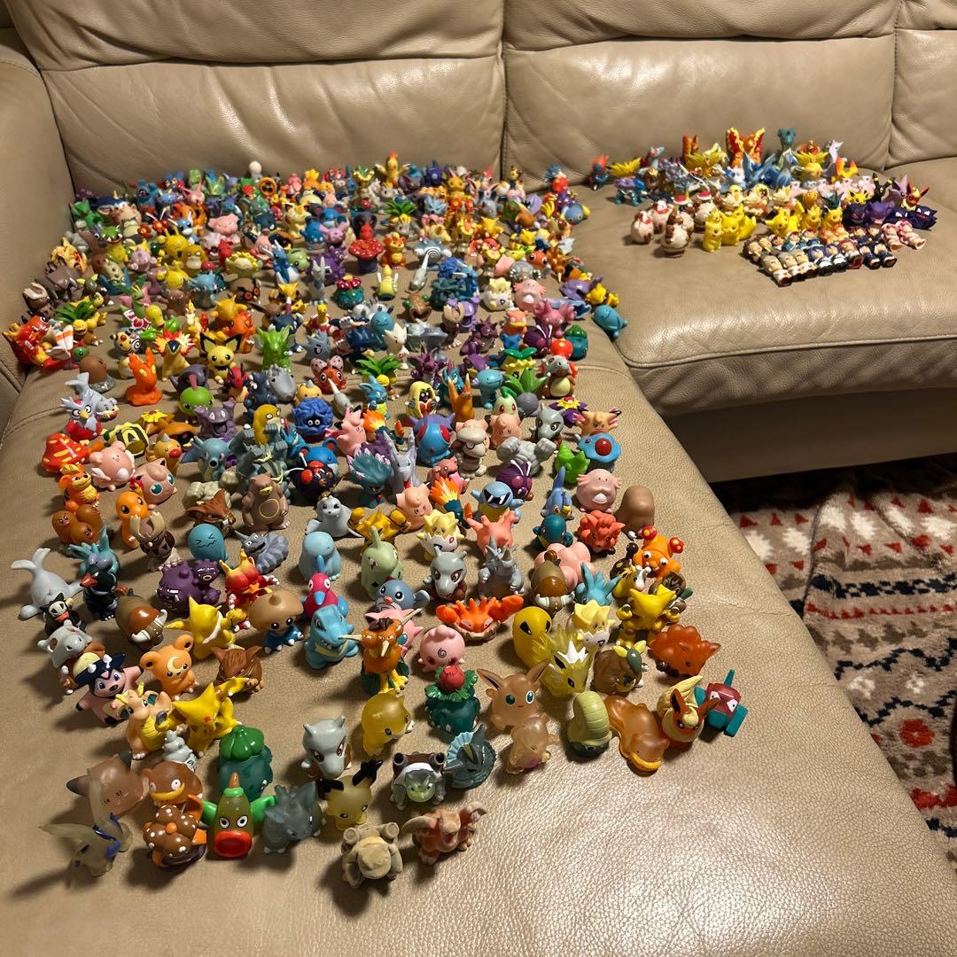 ポケモンキッズ 指人形 初期任天堂刻印含む400体以上まとめ売り