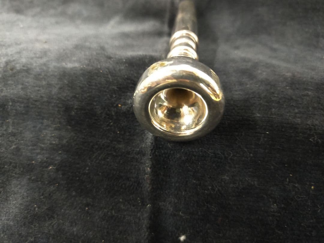 トランペットマウスピース Bach corp 10 1/2D