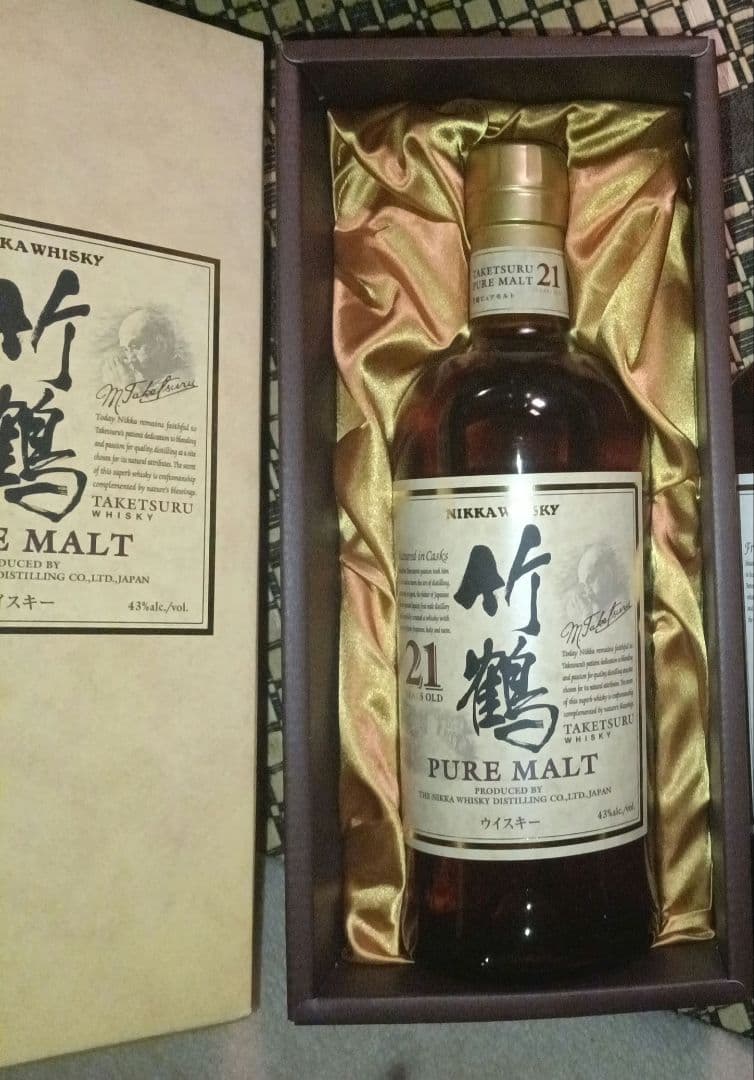 NIKKA ニッカ竹鶴21年 ピュアモルトウイスキー専用化粧箱付き