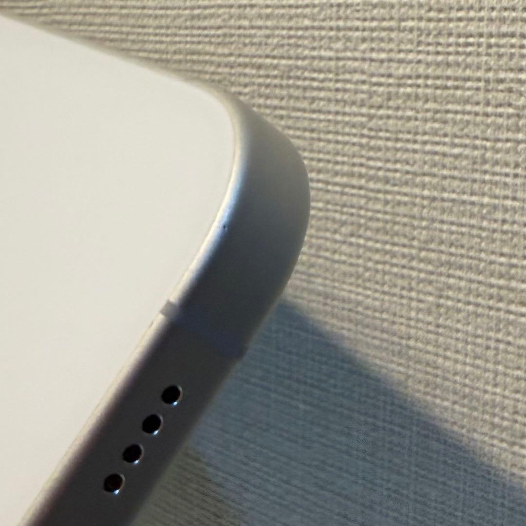 Apple iPhone 16 plus ホワイト 本体 充電ケーブル付き