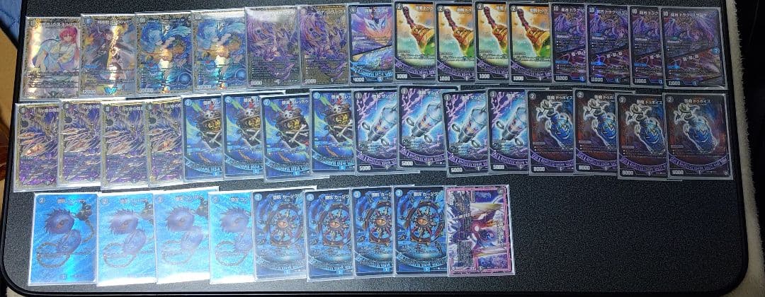 デュエルマスターズ　引退品まとめ売り　デッキ10個&金トレジャーなどカードセット