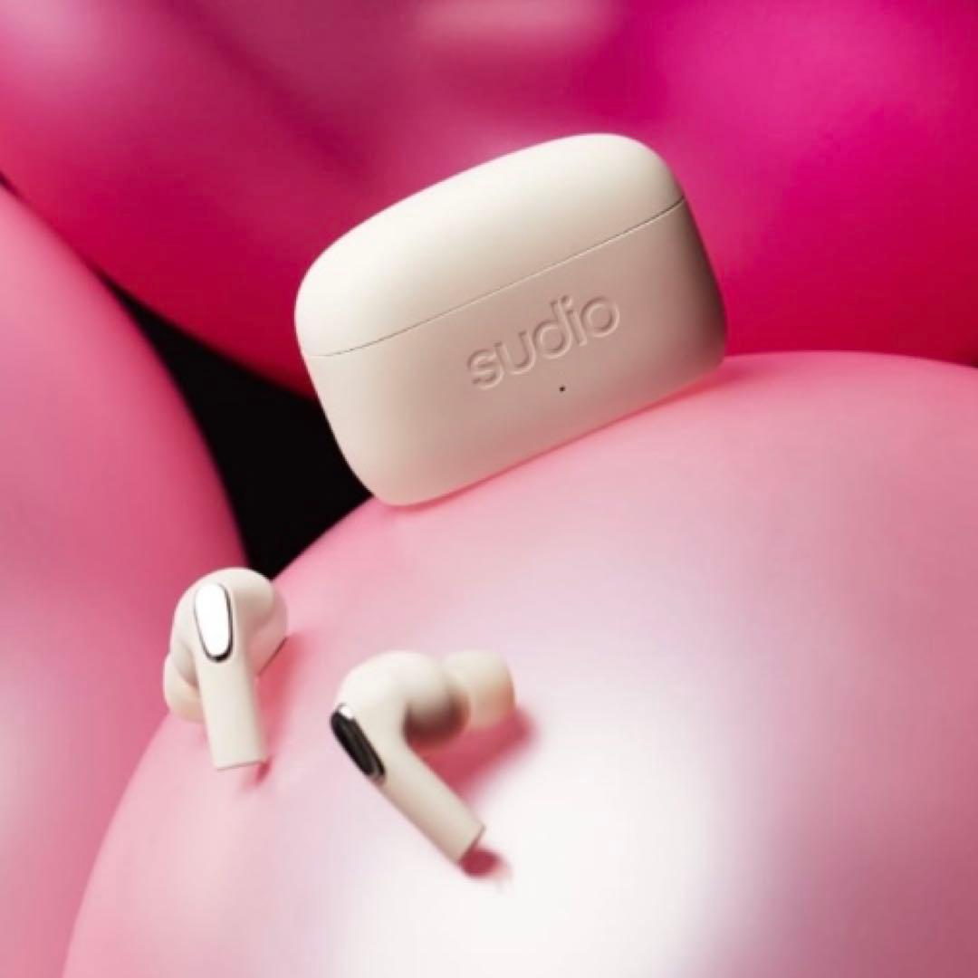 未使用・sudio E3 ハイブリッドアクティブノイズキャンセリングイヤホン