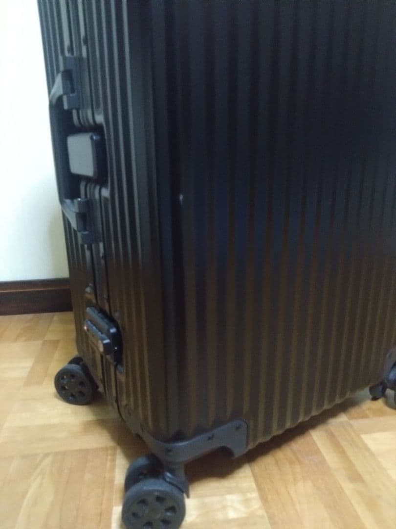 Mercedes-Benz　AMG スーツケース　キャリーケース