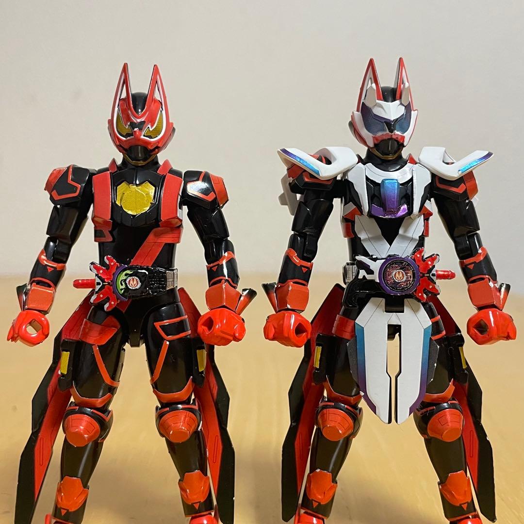 装動 仮面ライダーギーツ レーザーブーストセット+おまけ BANDAI