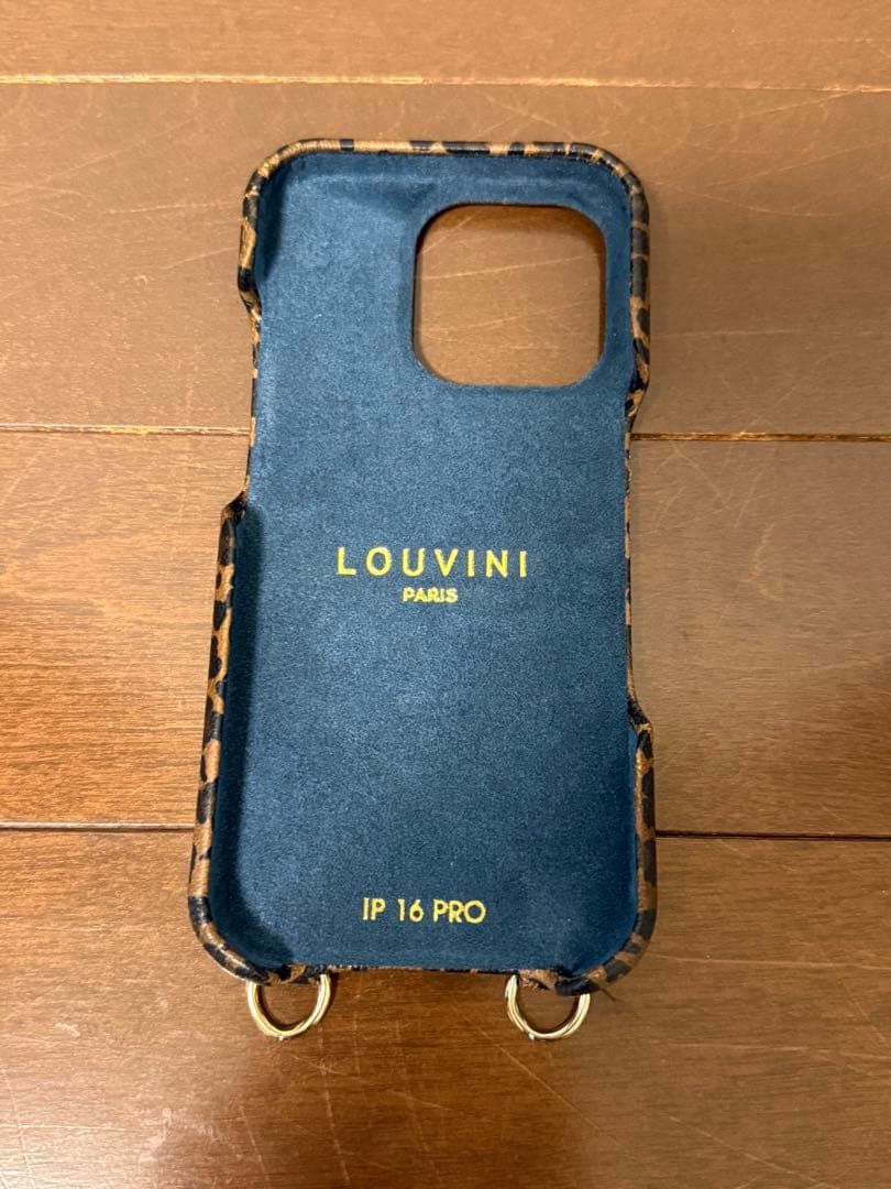 LOUVINI iPhone16pro用ケース