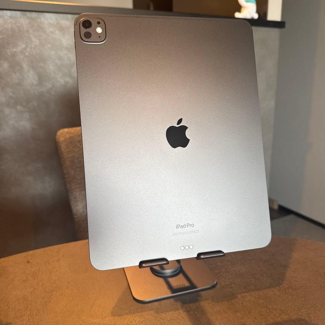 【美品】Apple iPad Pro (M4) 13インチ256GB Wi-Fi
