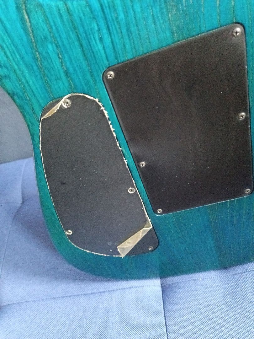 Chatting Bird CAD-630 エレキギター 青緑