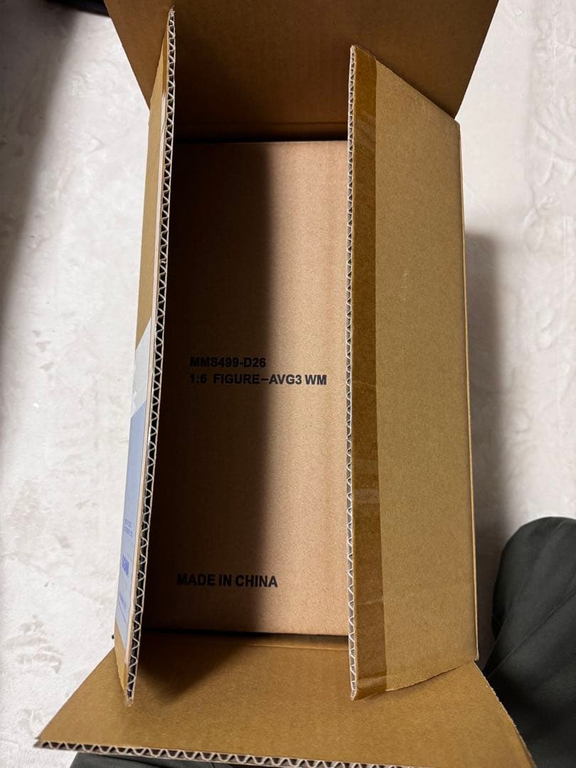 ホットトイズ アベンジャーズ IW ウォーマシン マーク4