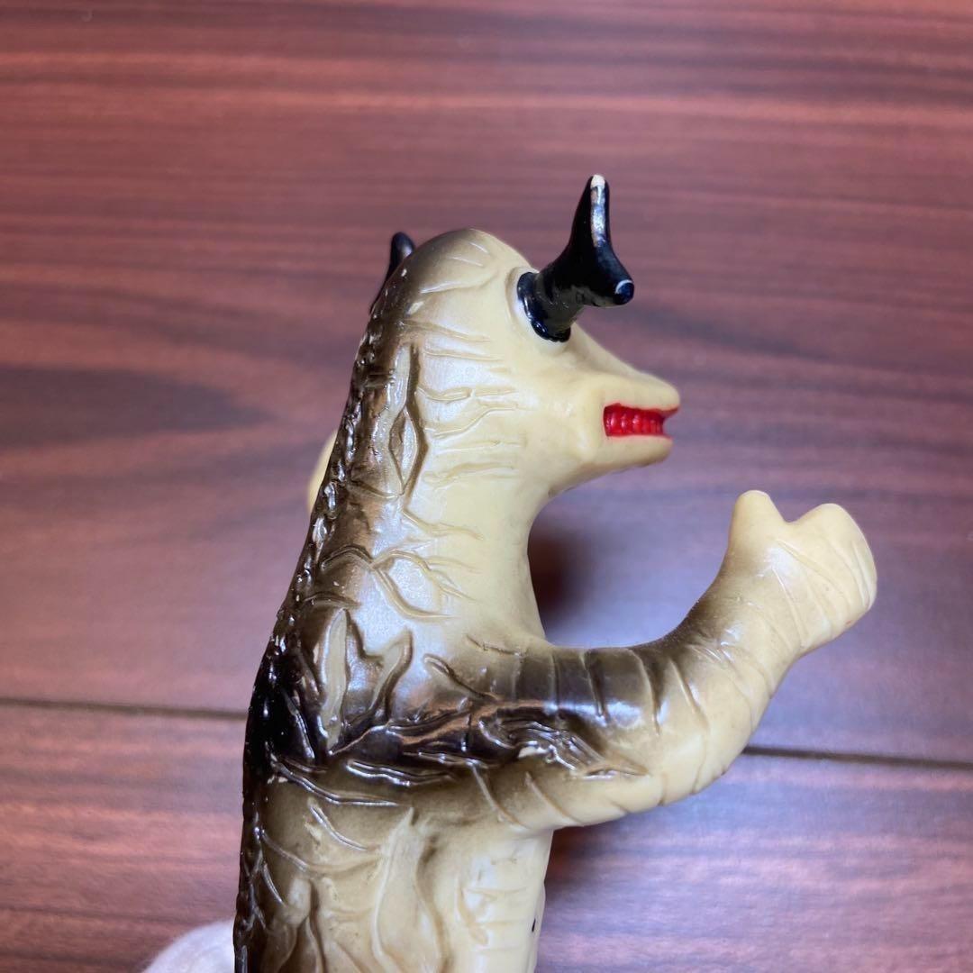 大里玩具 エレキング ソフビ 3175