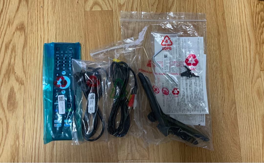 グリーンハウス 40V型テレビ フルハイビジョン 3波ダブルチューナー 美品