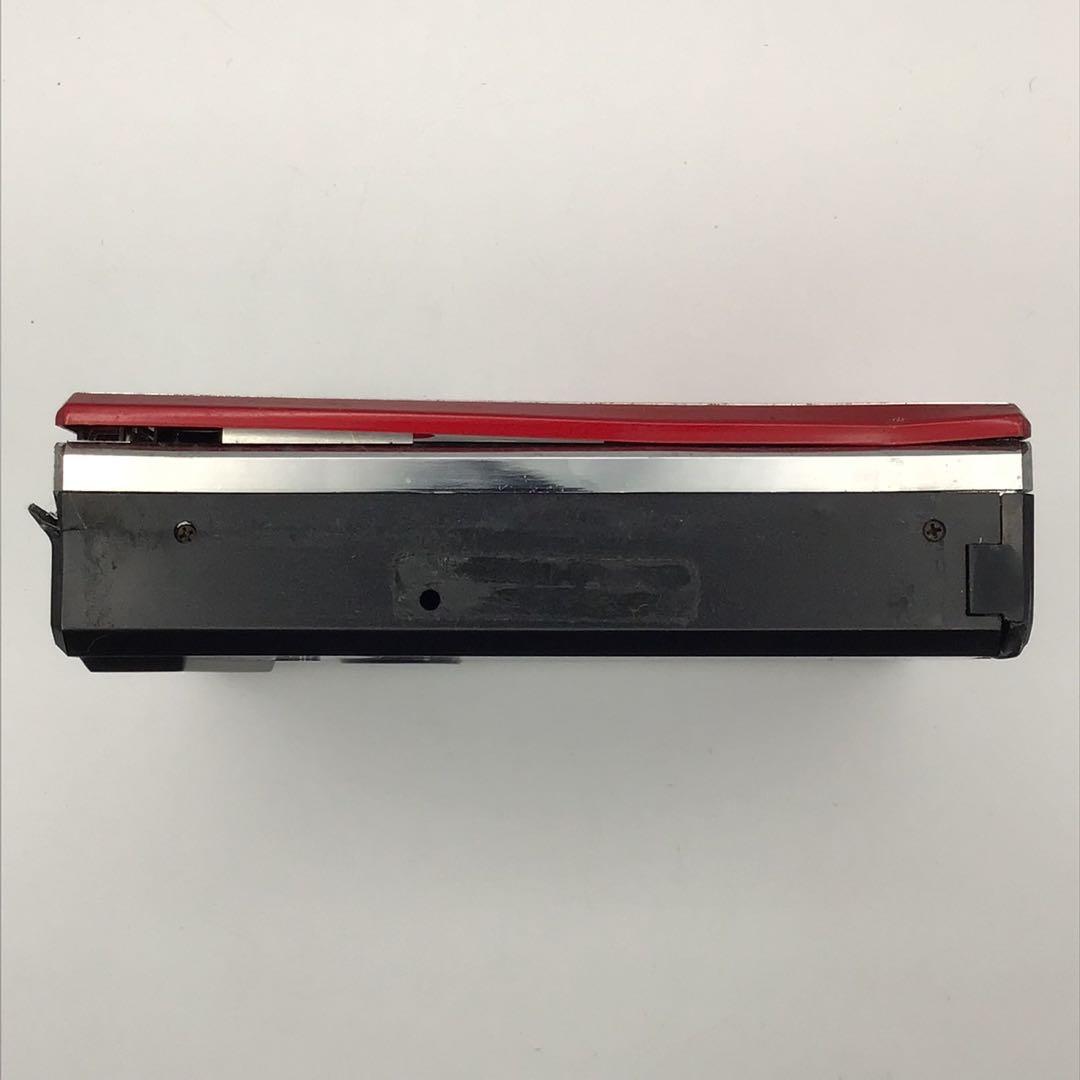 AIWA HS-J8 レッド アイワ カセットプレーヤー ジャンク