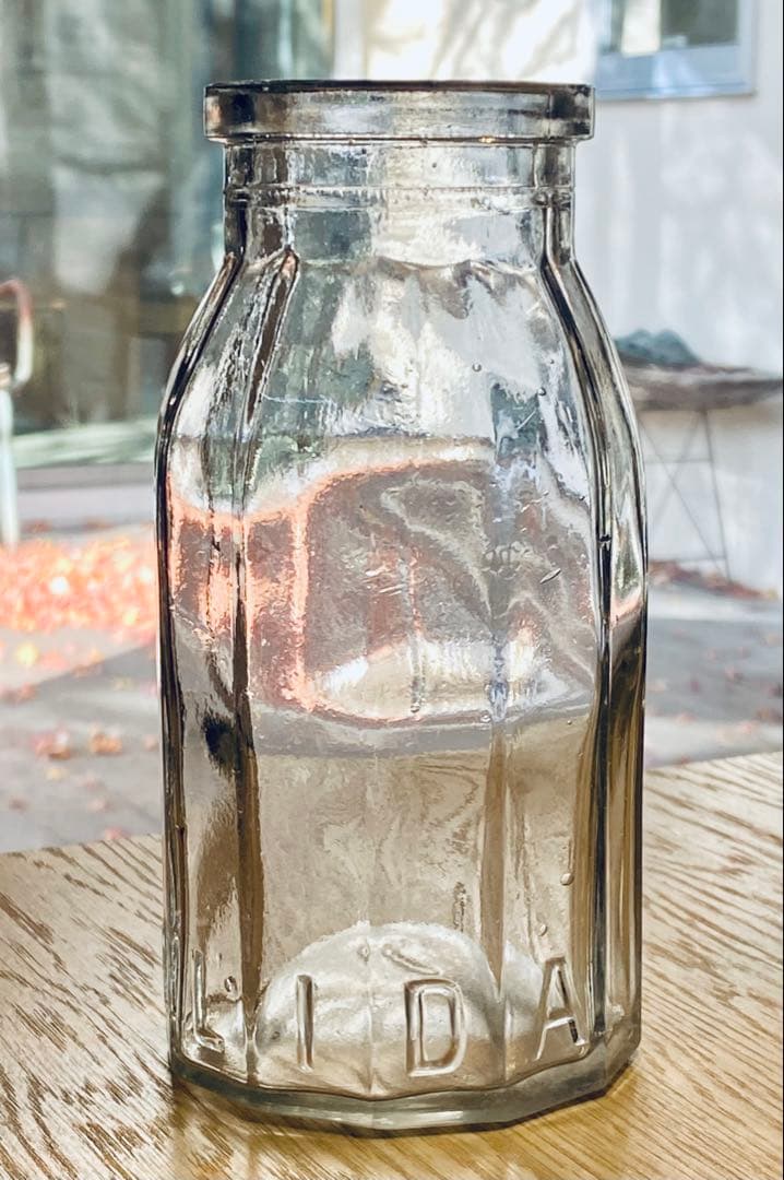 フランスアンティーク OLIDA社のミルク瓶