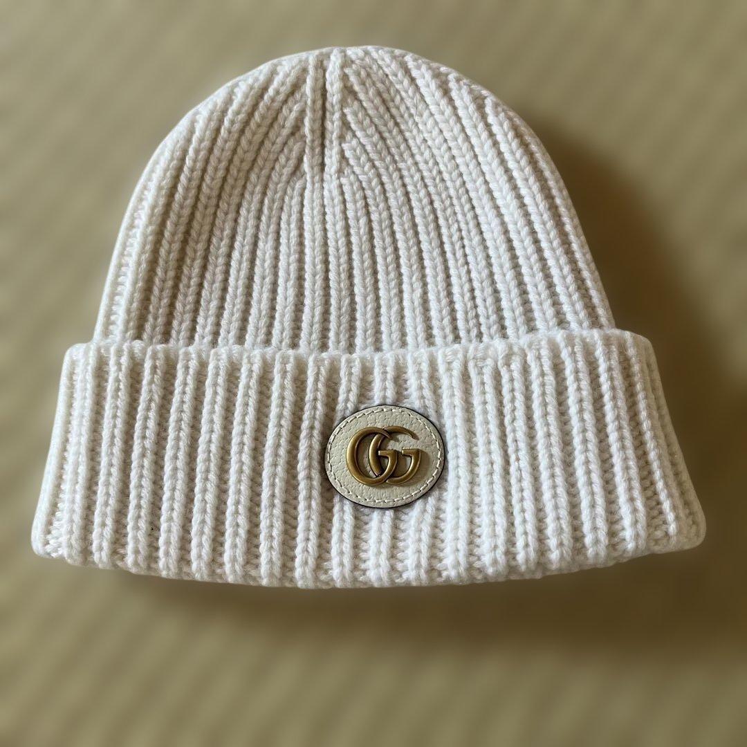 【週末セール】GUCCI ホワイト ニット帽 GGロゴ　クリーニング済み
