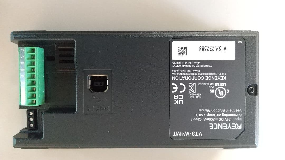 タッチパネルディスプレイ VT3-W4MT