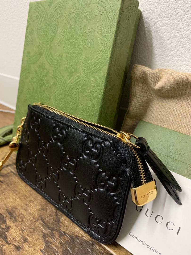 GUCCI グッチ　GG柄 ケース 小銭入れ 金具