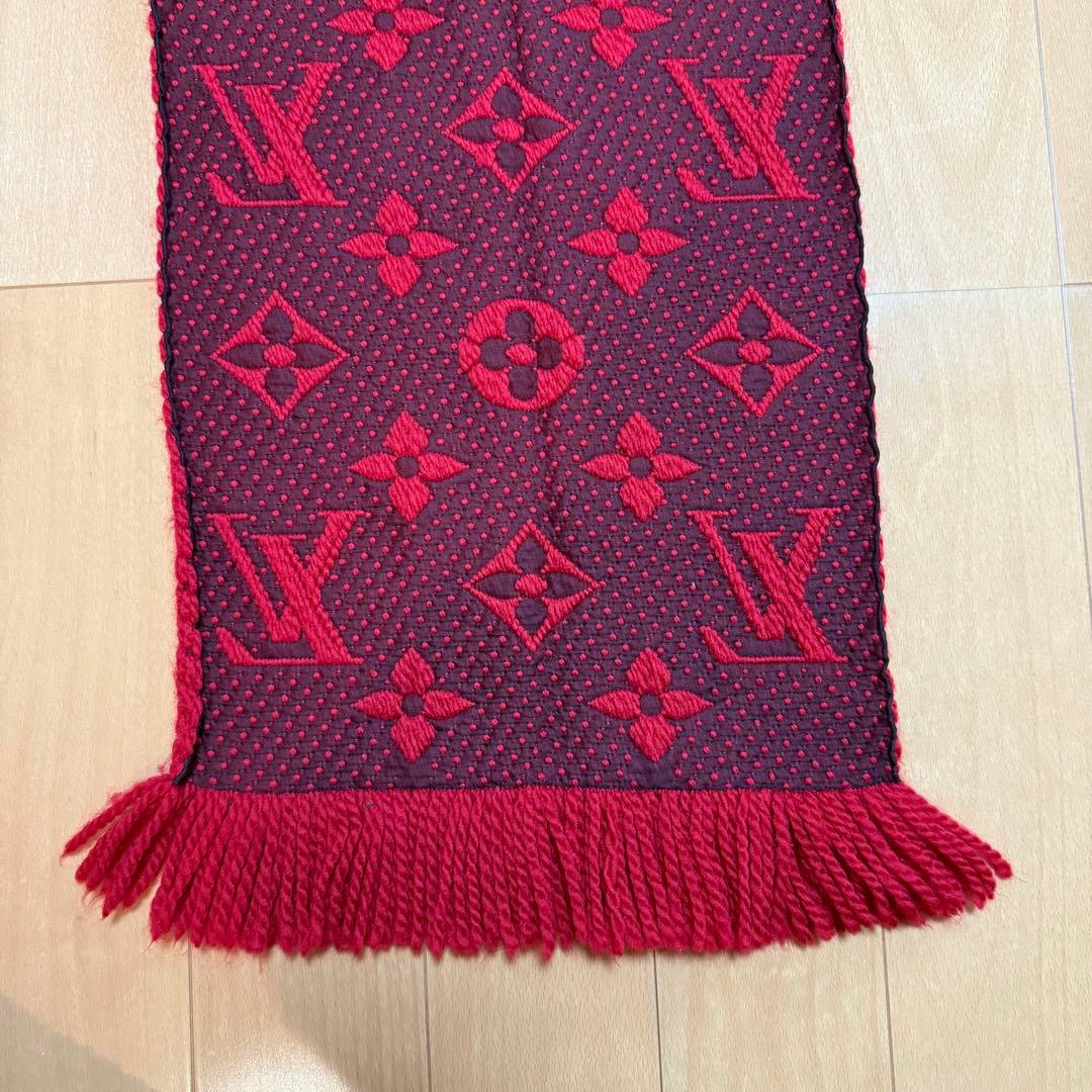 LOUIS VUITTON ルイヴィトン マフラー 赤 ロゴ