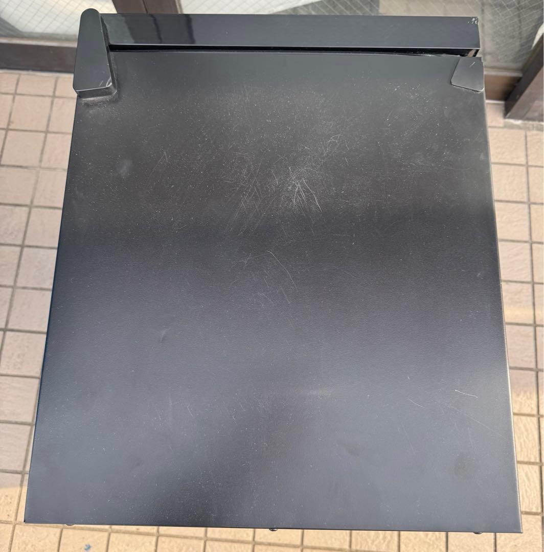 最終値下げ　ワインセラー　２8本　ミラードア　ブラック