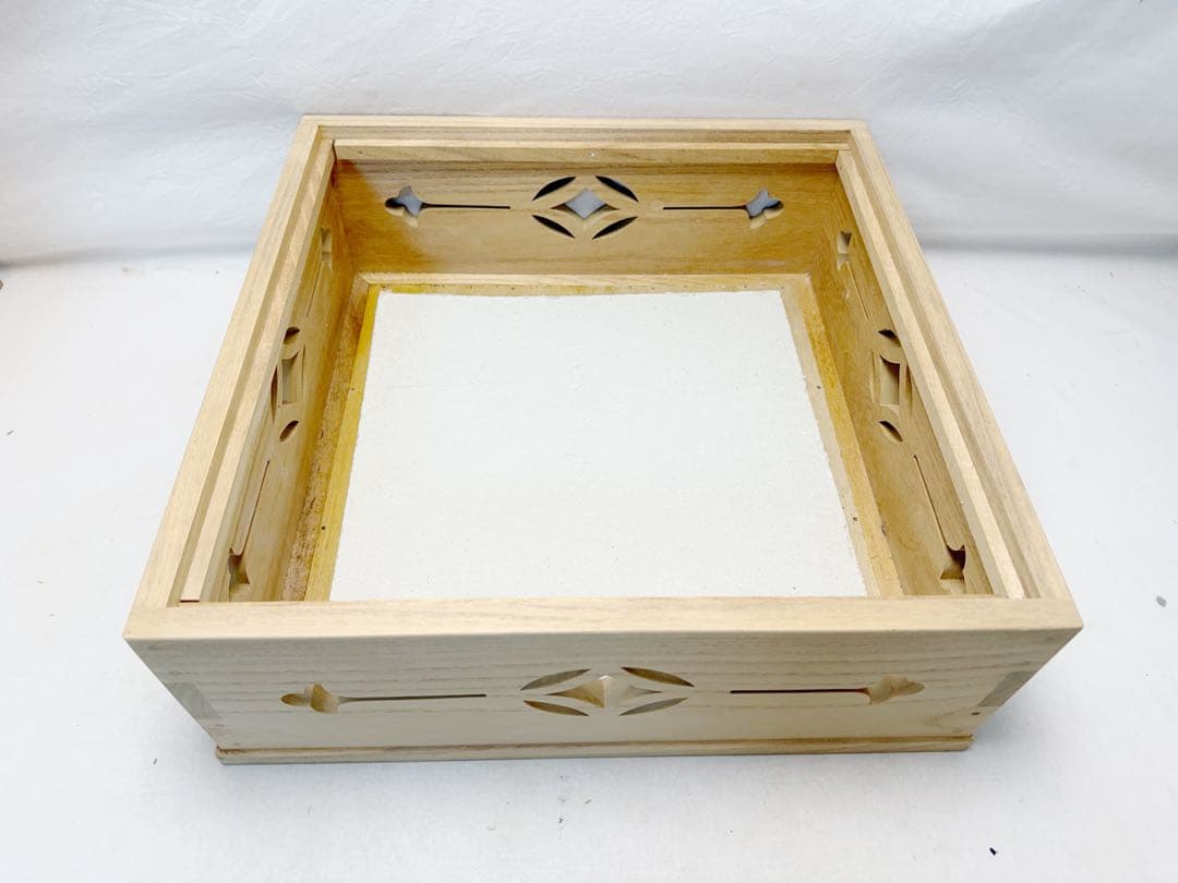 未使用 茶道具 桐 七宝透 浅型 置炉 元箱