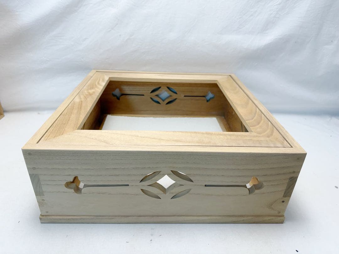 未使用 茶道具 桐 七宝透 浅型 置炉 元箱