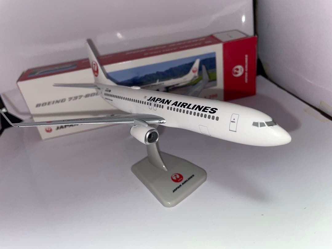 【ギア未開封品】JAL B737 -800 JA308J 1/200