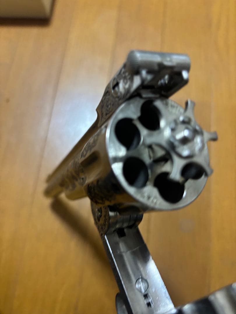 フランク ミント　ワイアットアープモデル44リボルバー中折れ式観賞用