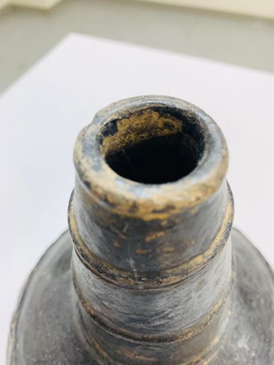 中世西アジア葡萄酒の盛り物