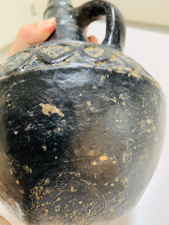 中世西アジア葡萄酒の盛り物