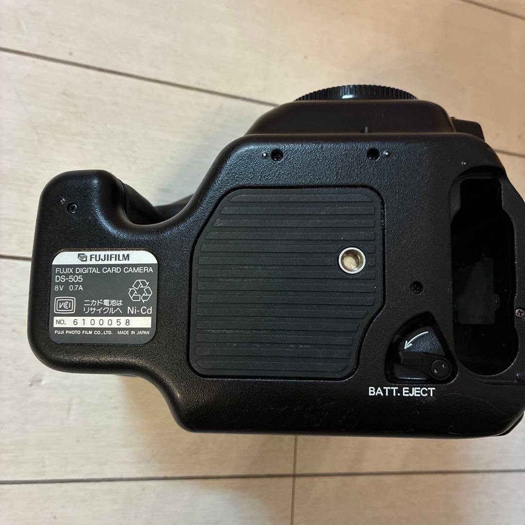 【ジャンク】Nikon Fujix DS-505 フィルム一眼レフカメラ
