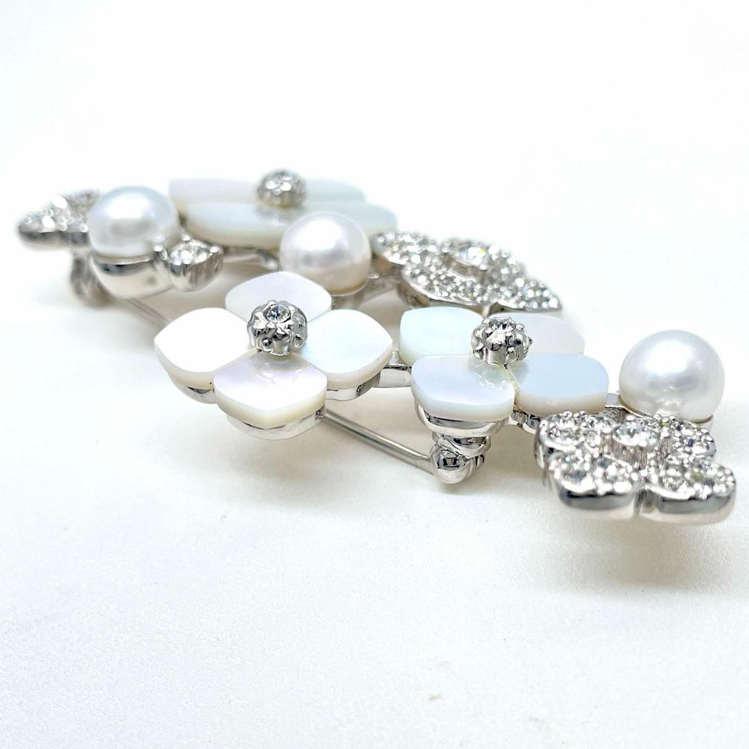 ヴァンドームブティック フラワー シェル パール 6.3mm セレモニーブローチ