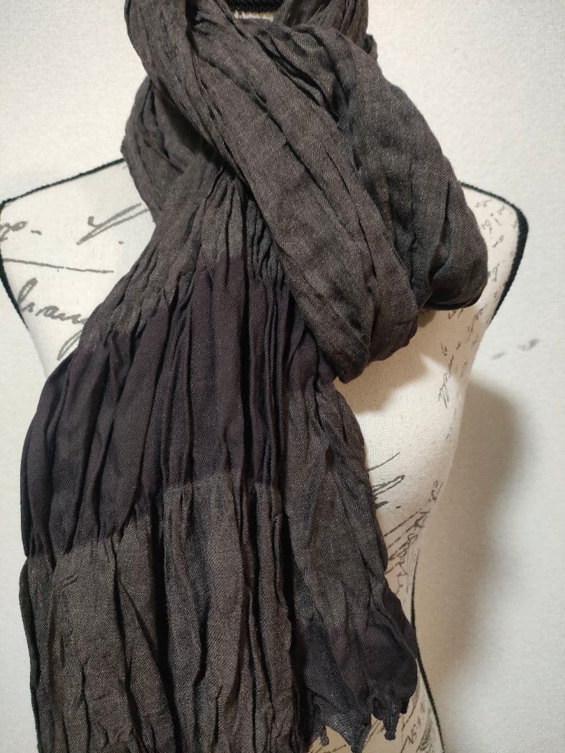 j4 イッセイミヤケ　フェット　マフラー　ストール　プリーツ