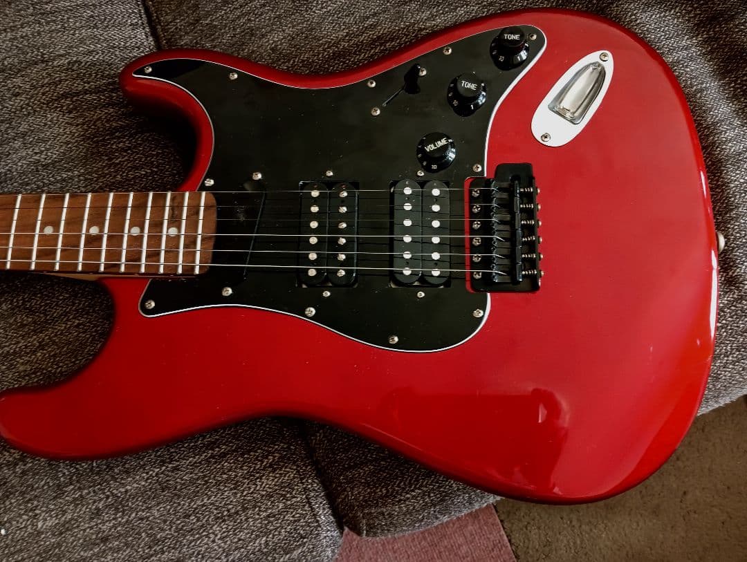 ストラト メタリックレッド レッドパール SHH