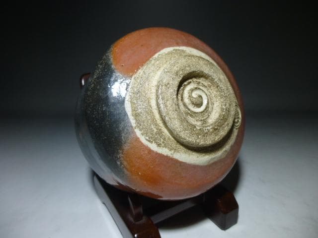 楽吉左衛門　七代　長入　赤茶碗／裏千家十四代　淡々斎極め箱／銘「曙峰」／仕覆