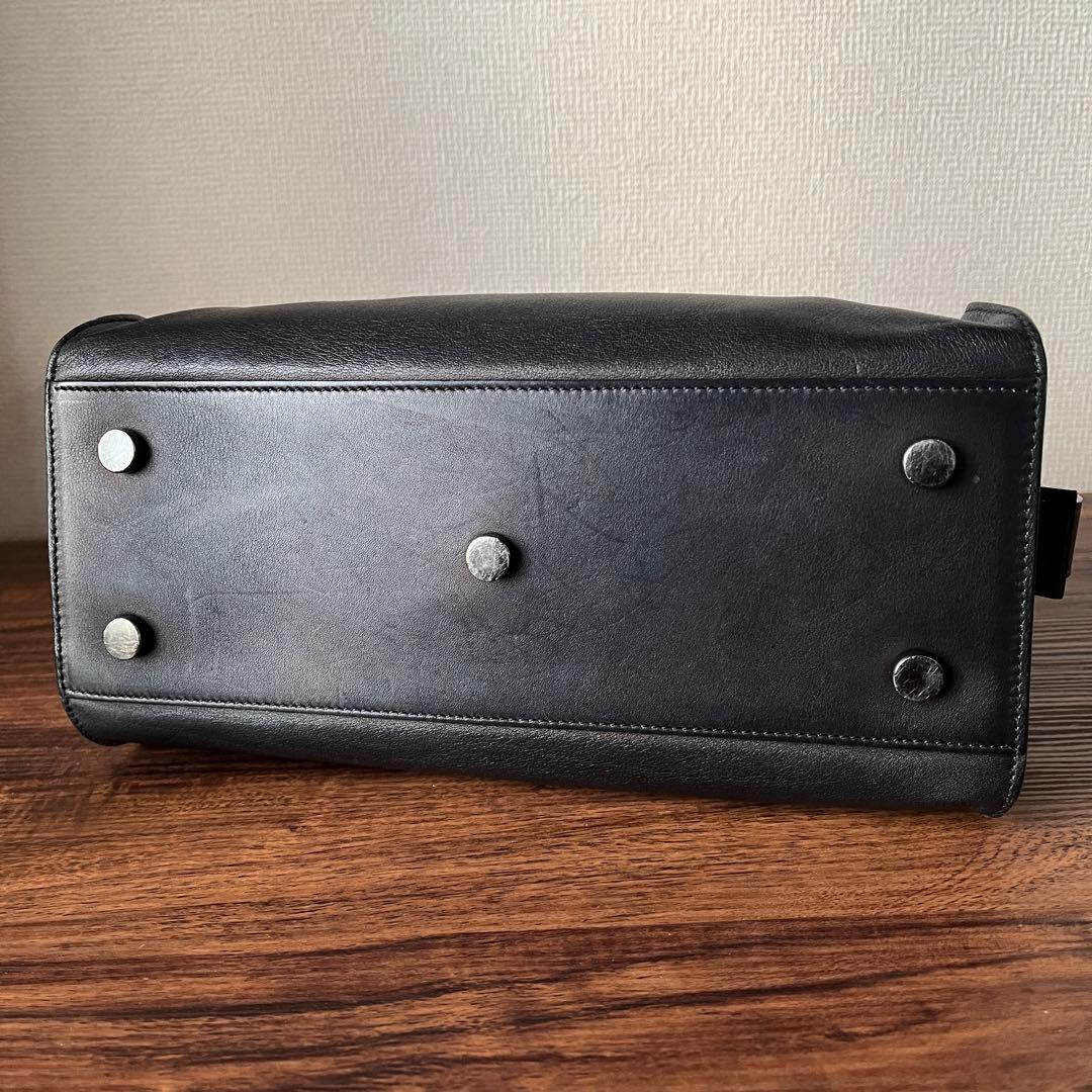 【美品】SAINT LAURENT PARIS ベイビー カバス ハンドバッグ