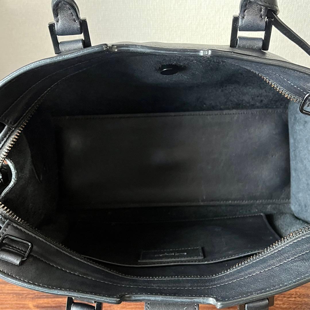 【美品】SAINT LAURENT PARIS ベイビー カバス ハンドバッグ