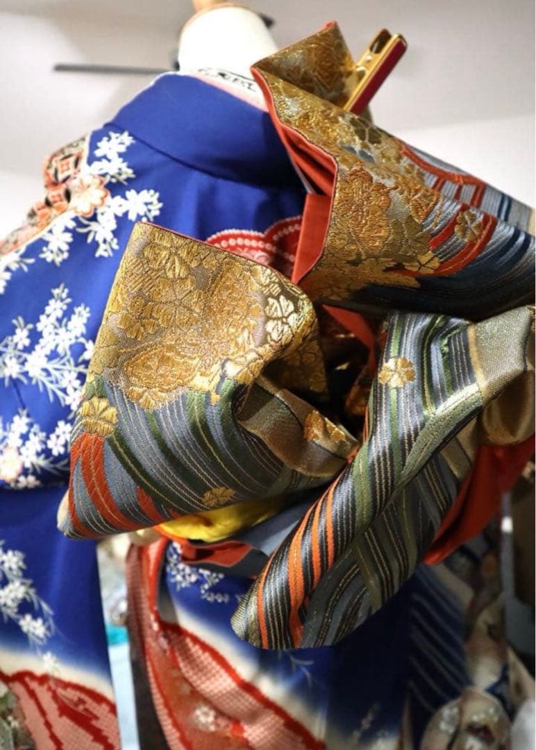 振袖フルセット✨振袖、帯、帯揚げ、帯締め、半衿用リボン、重ね襟の６点セット✨