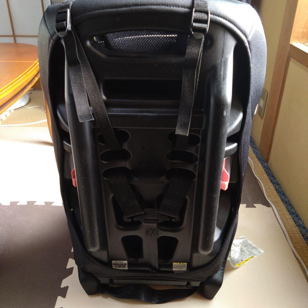 Combi ジュニアシート ジョイトリップ、エッグショック、ブラック/グレー