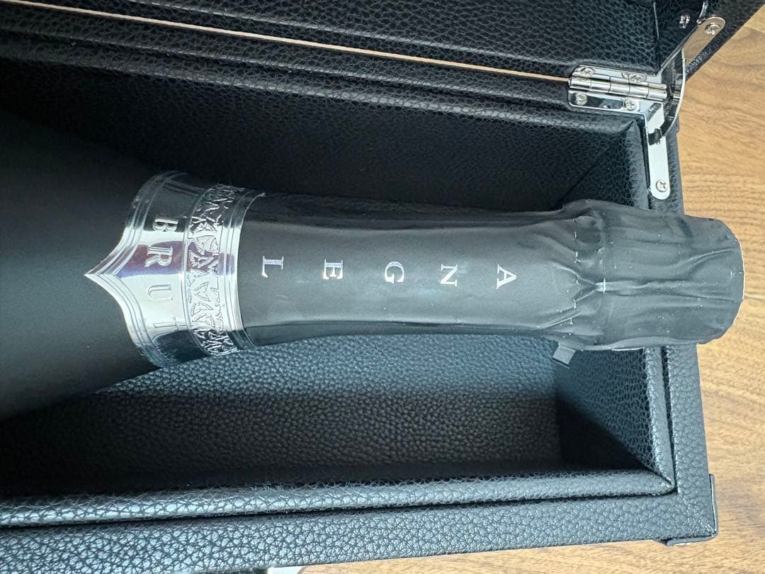 ⭐︎送料込み⭐︎【新品未開栓】エンジェルブリュット　ブラックボトル 専用ケース付き