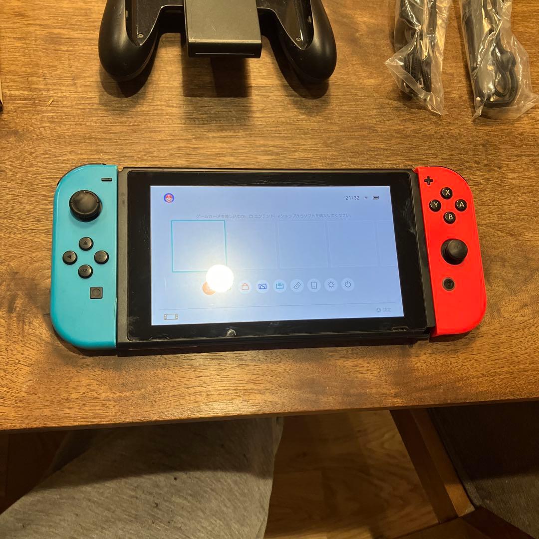Nintendo Switch 本体 青/赤 Joy-Con セット