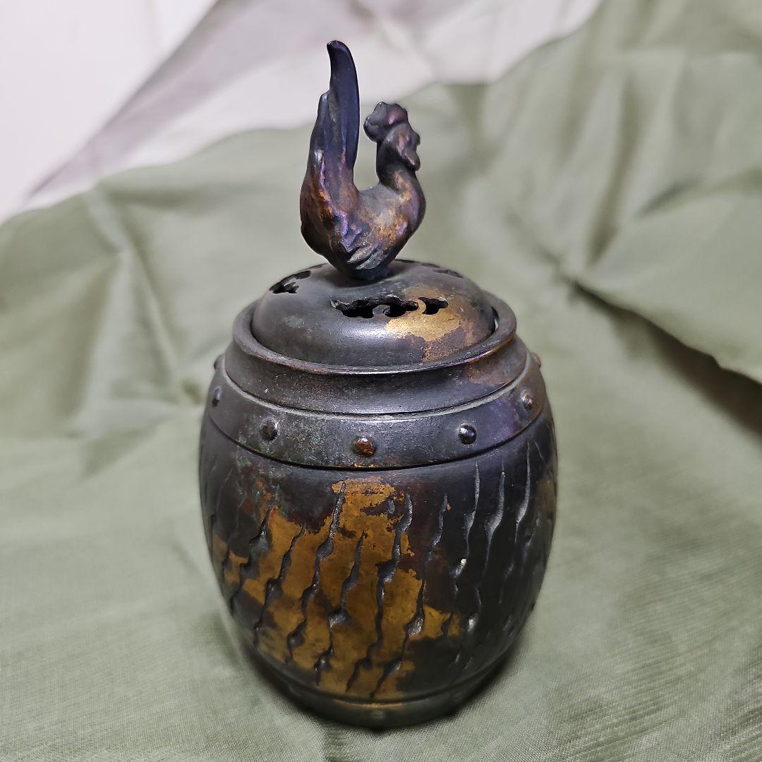 秦蔵六造　鍍金銅　諌鼓　香炉