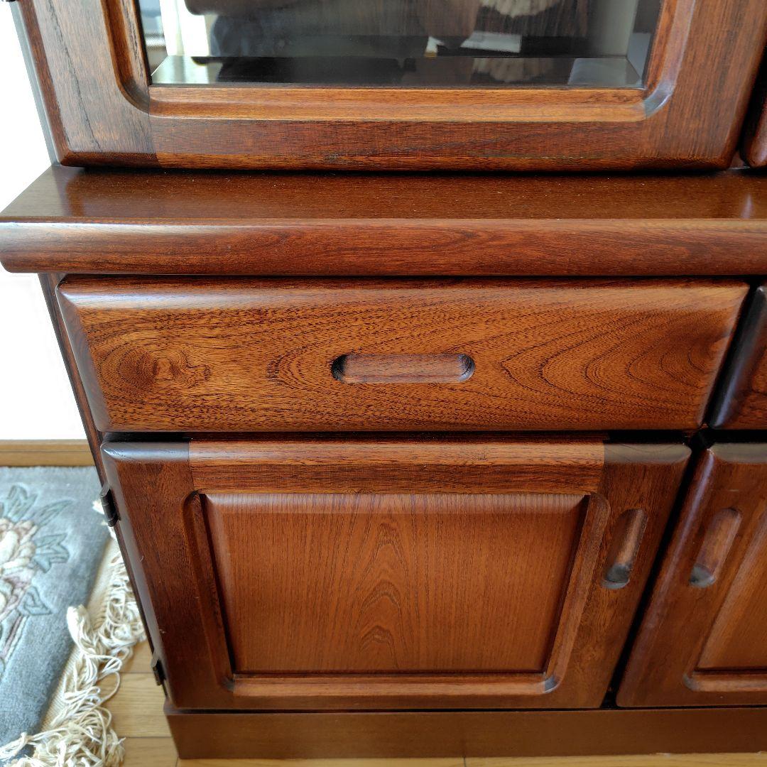 本箱　木製品　引出し　扉　収納量大　棚移動