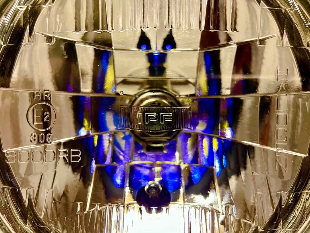 極上　IPF 凹みレンズ　ヘッドライト　シャインバルブ付き