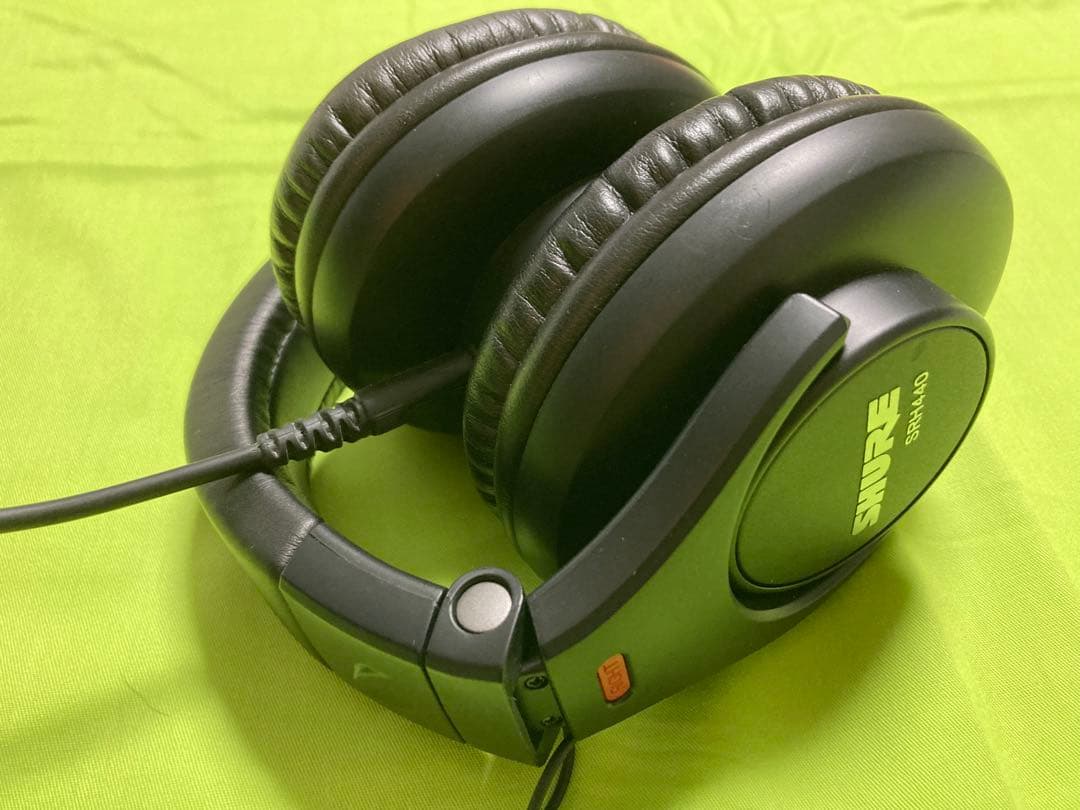 ヘッドホン SHURE SRH440