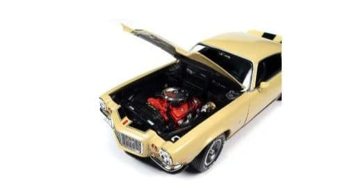 希少 オートワールド 1/18 1972 カマロ camaro クリームイエロー
