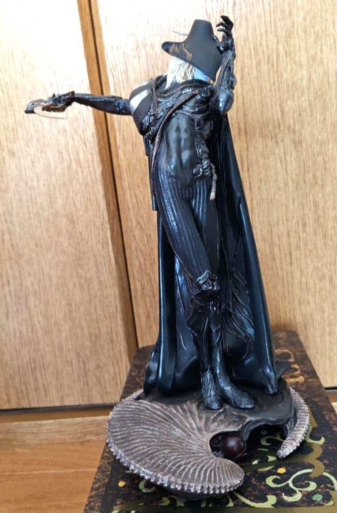 天野喜孝 ナイトメア 黒衣の剣士ソフビ 原型師 竹谷隆之 個人による彩色済