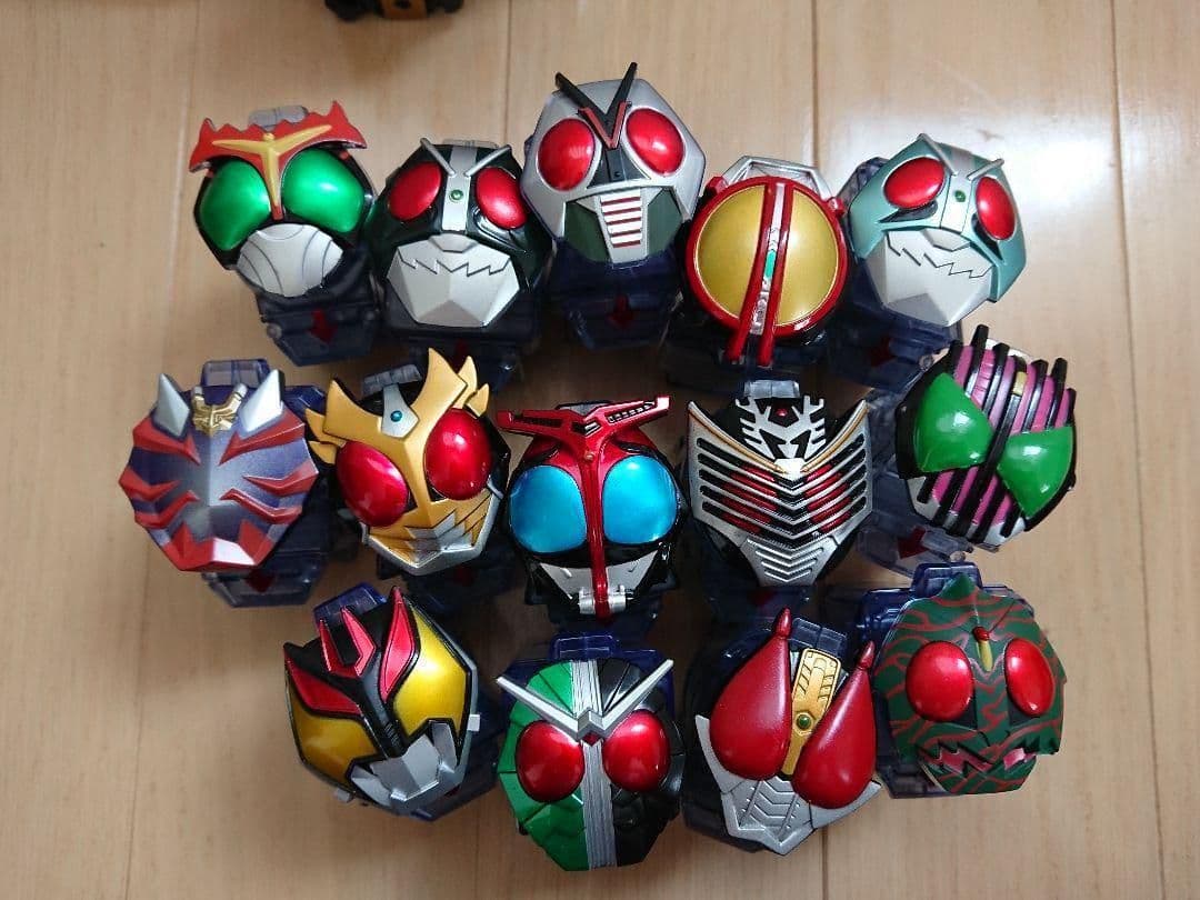 R-to　仮面ライダー フォーゼ ベルト スイッチ