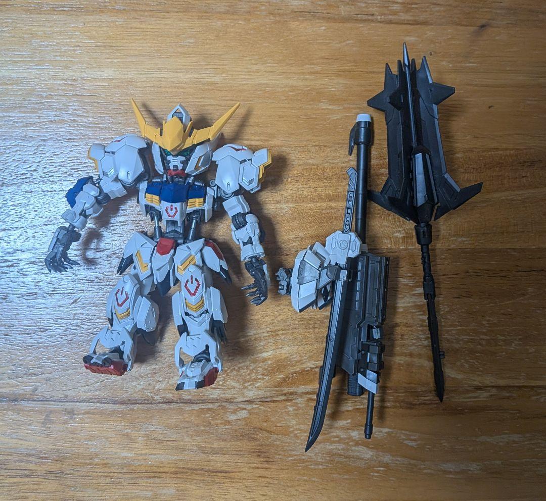 νガンダム　Hi-νガンダム　フリーダムガンダム　ガンダムバルバトス　ブラック