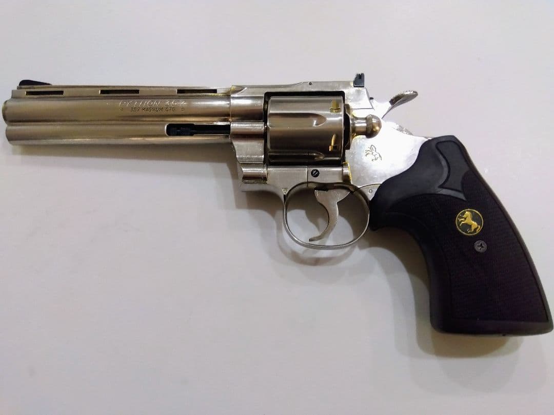 コクサイ NEW COLT PYTHON 357MAGNUM 金属製モデルガン