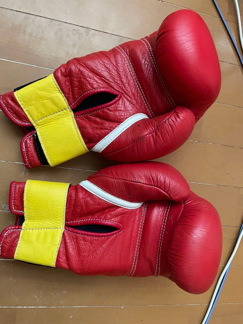 Z*i様 winningウイニング ボクシンググローブ 10 oz アマチュアボ