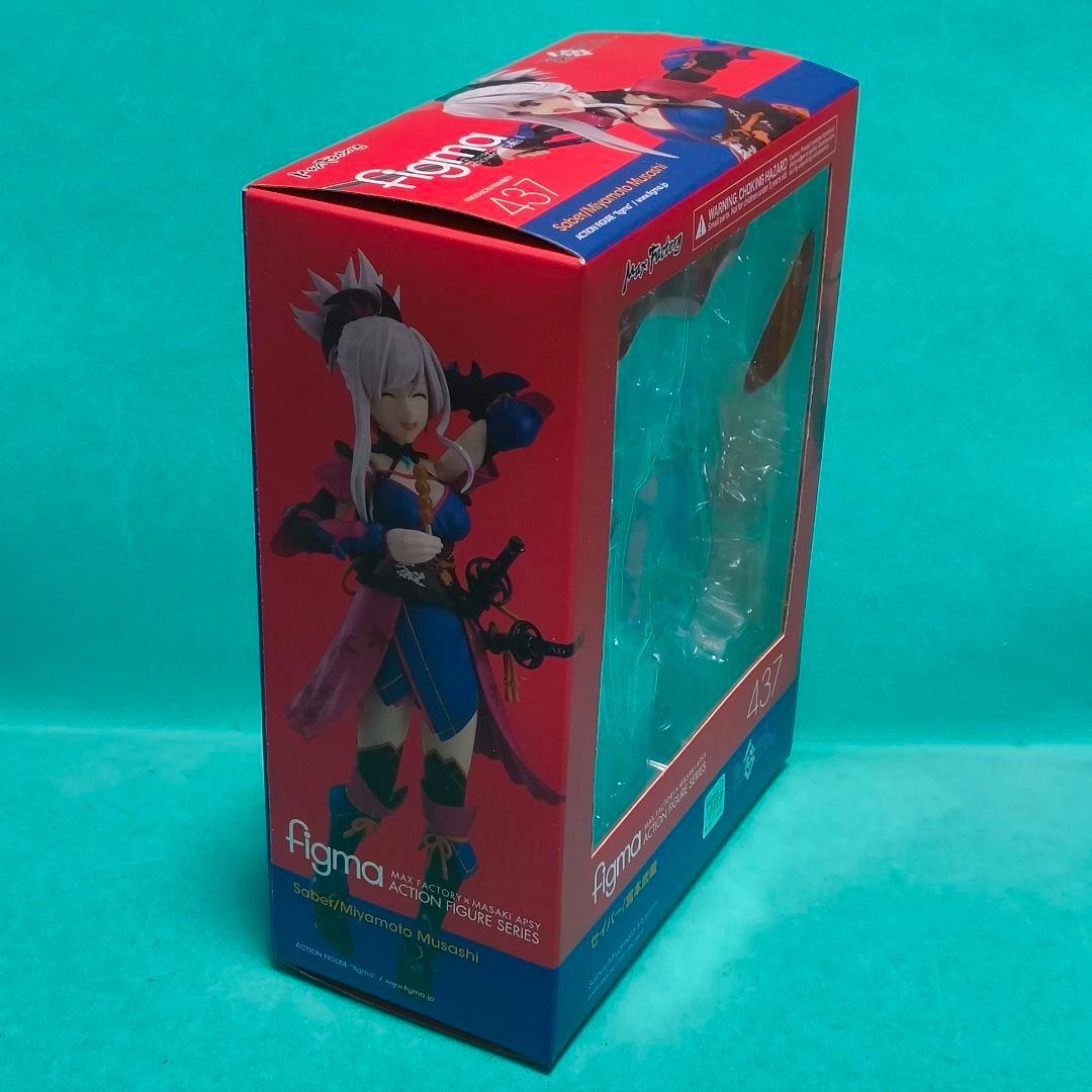 figma セイバー / 宮本武蔵【未開封】