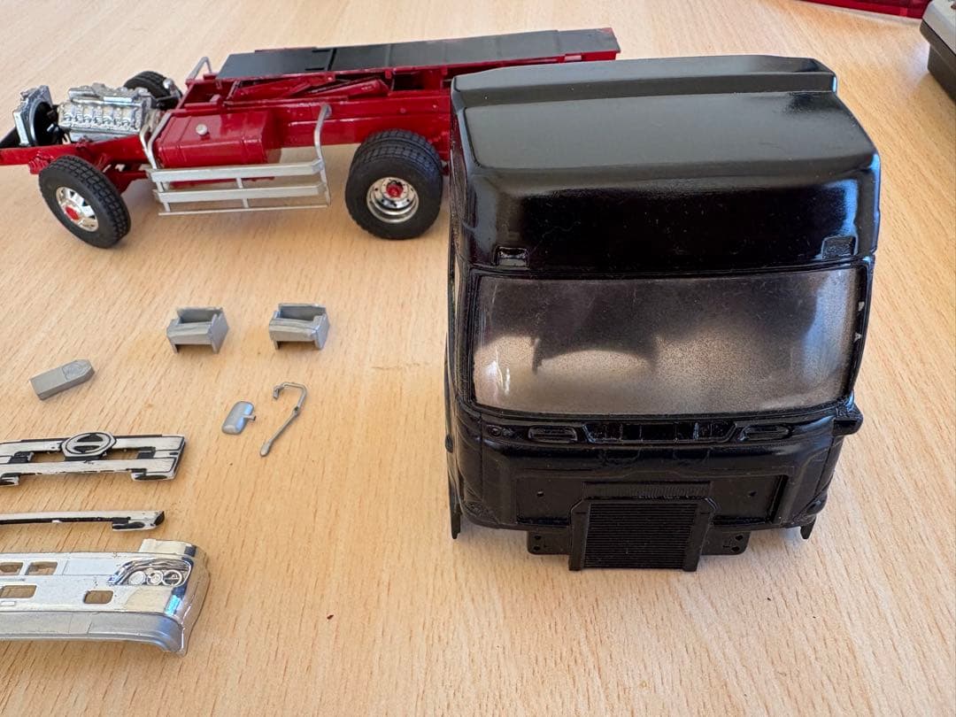 デコトラベース